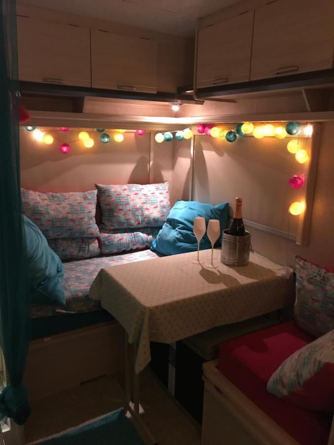 فندق Gardencaravan Near Ghent In Green Area المظهر الخارجي الصورة